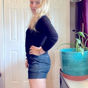 SILKY COMFORTABLE SHORTS